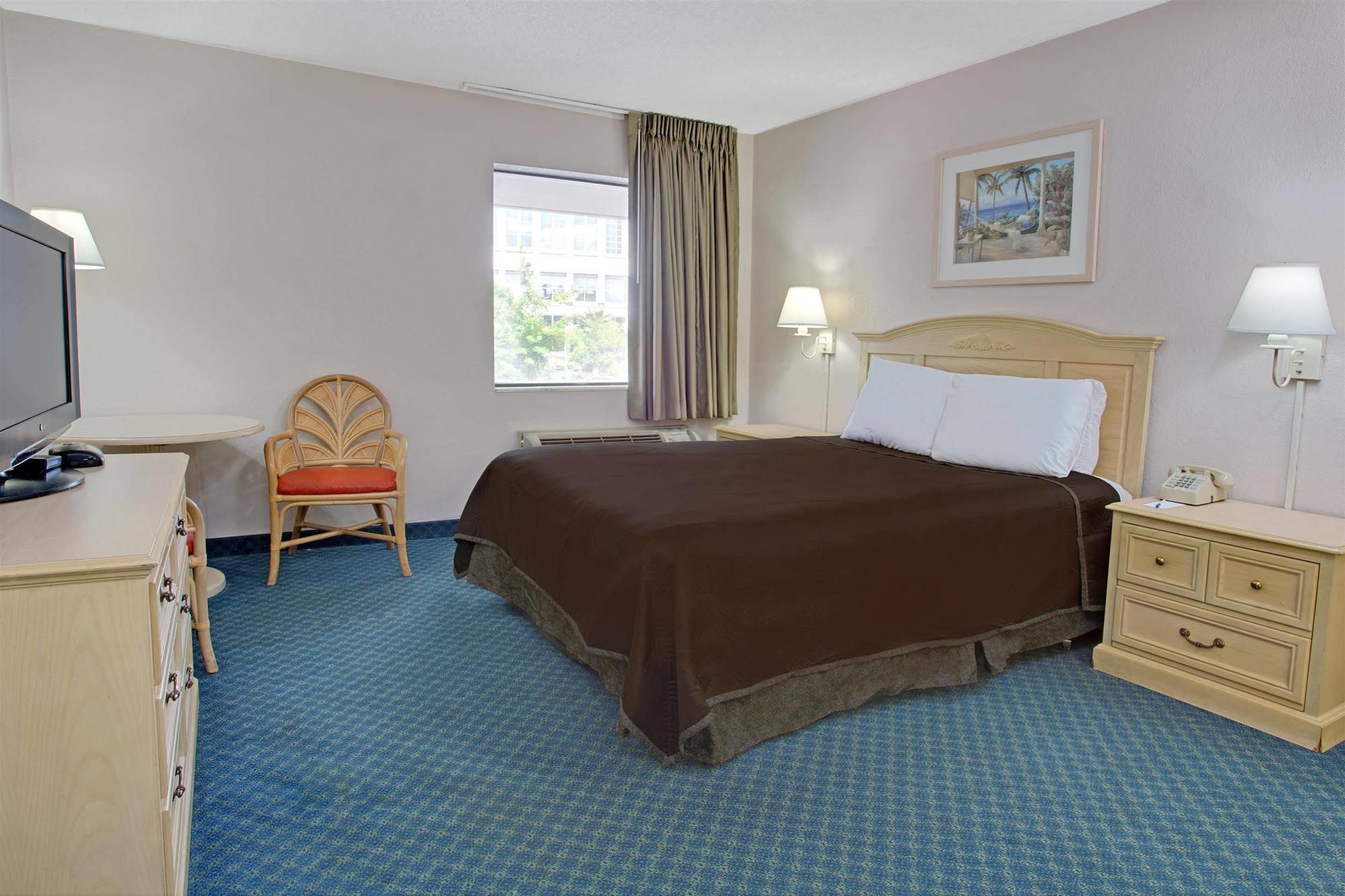 Travelodge By Wyndham Orlando Downtown Centroplex المظهر الخارجي الصورة